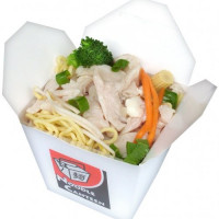 Cashew Chicken Chow Mee