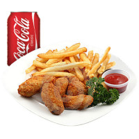 Chicken Wings Chips and drinks Combo